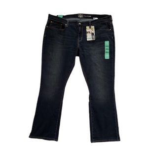 Levi's Jeans - 🔴🆕🏷NWT Plus Size Signature Levi’s Gold Label Levi's Jeans - 🔴🆕🏷NWT Plus Size Signature Levi’s Gold Label